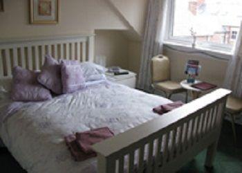 The Adelphi Bed & Breakfast Нюкасъл ъпон Тайн Екстериор снимка