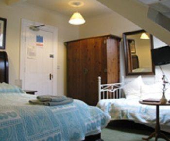 The Adelphi Bed & Breakfast Нюкасъл ъпон Тайн Екстериор снимка